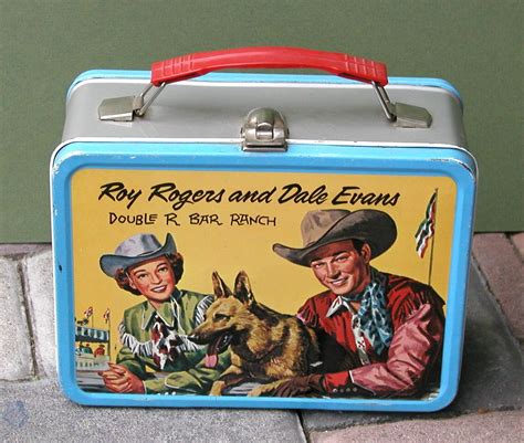 metal lunch box canada|old metal lunch boxes value.